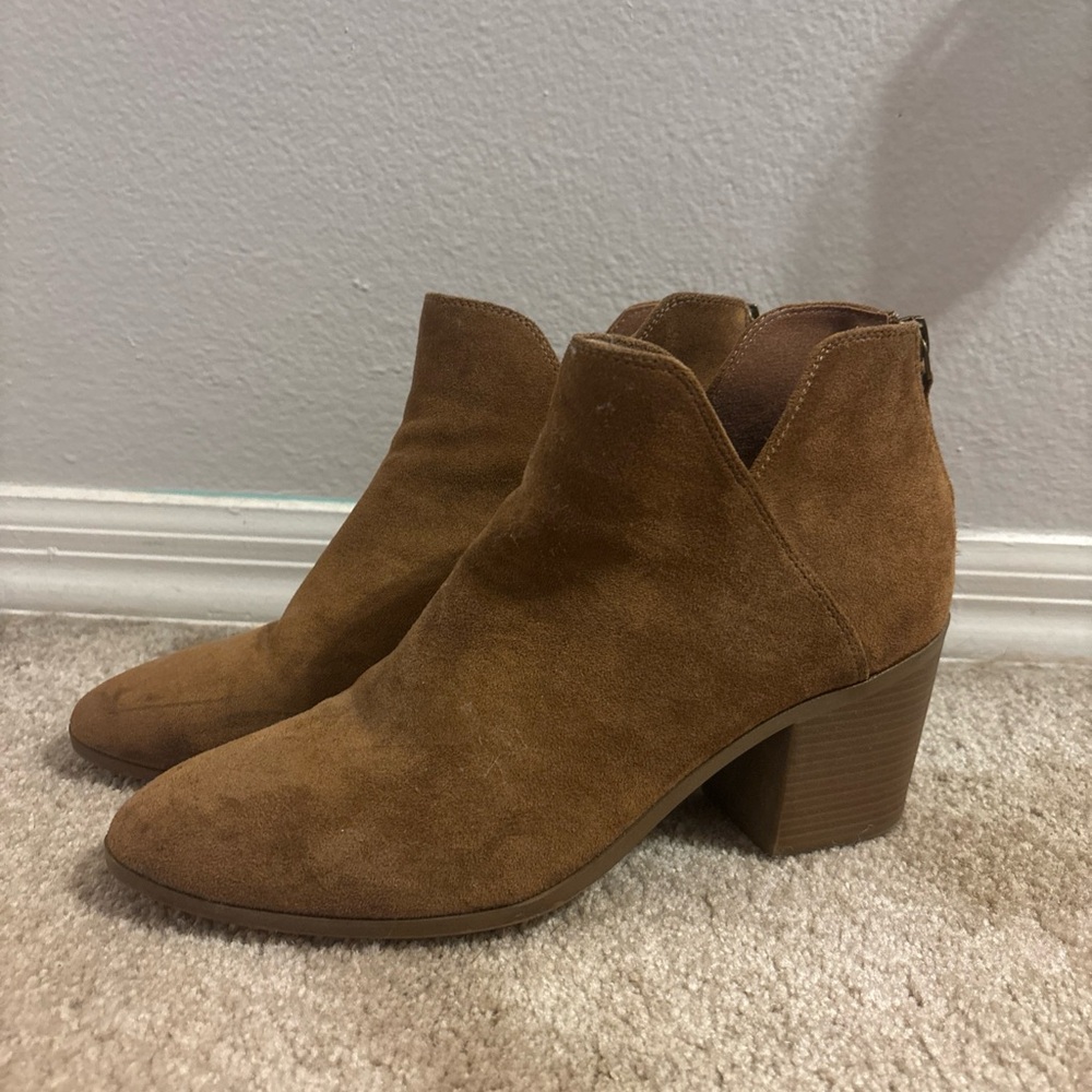 Forever 21 Brown Women Size 10 Suede Zip Up Heeled Ankle Boots
